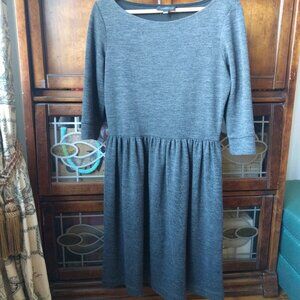 Elegant Merinos Blend Gray Dress François Beauregard